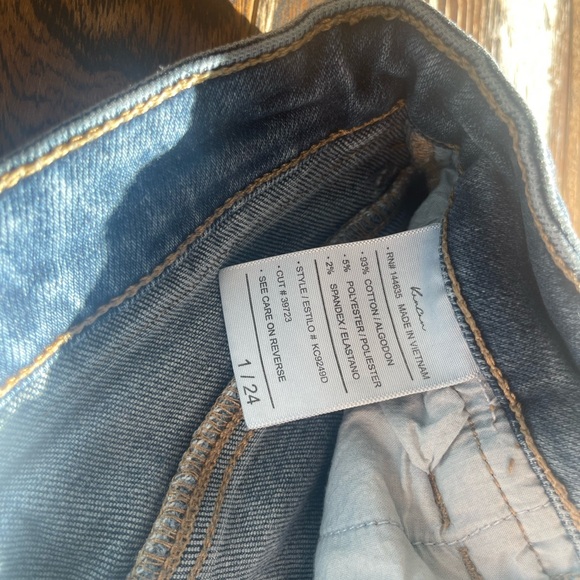 Women’s KanCan jeans - Picture 4 of 4